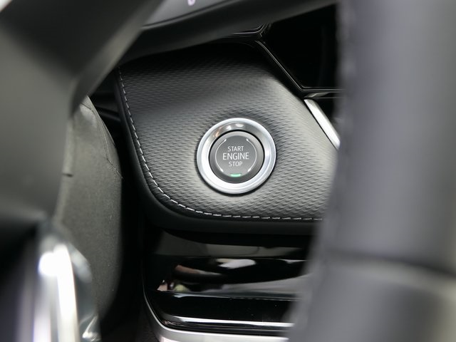 2026 Chevrolet Equinox FWD LT Image 23 of 28