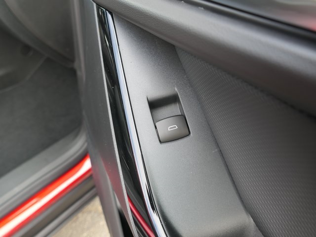 2026 Chevrolet Equinox FWD LT Image 22 of 28