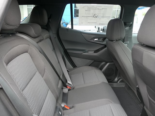 2026 Chevrolet Equinox FWD LT Image 13 of 28