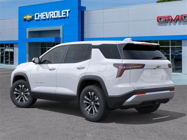 2026 Chevrolet Equinox FWD LT Image 16 of 48