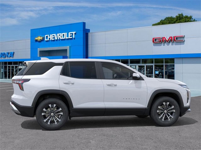 2026 Chevrolet Equinox FWD LT Image 11 of 48