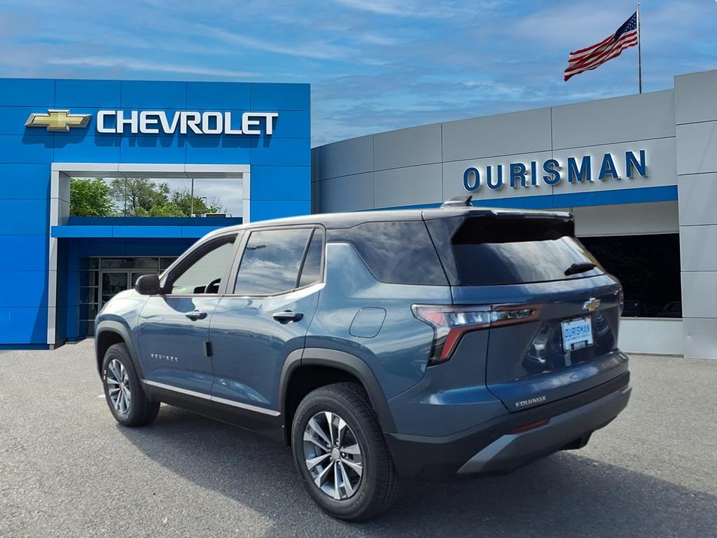 2026 Chevrolet Equinox FWD LT Image 5 of 24