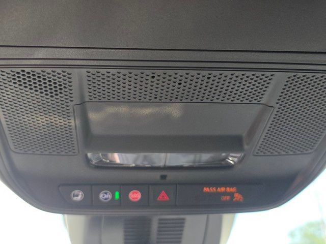 2026 Chevrolet Equinox FWD LT Image 25 of 28