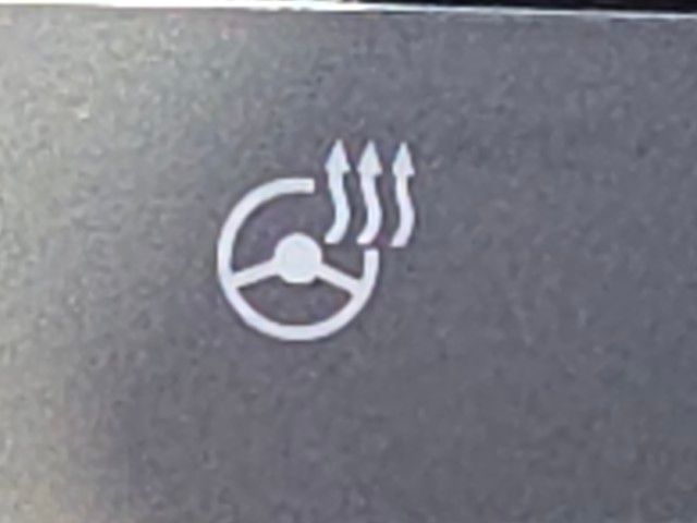 2026 Chevrolet Equinox FWD LT Image 18 of 28