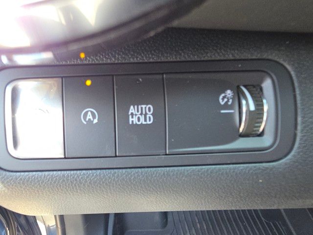 2026 Chevrolet Equinox FWD LT Image 23 of 28