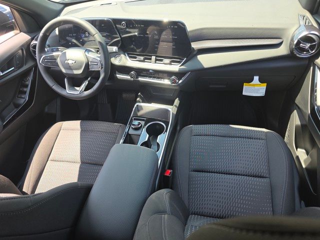 2026 Chevrolet Equinox FWD LT Image 14 of 28