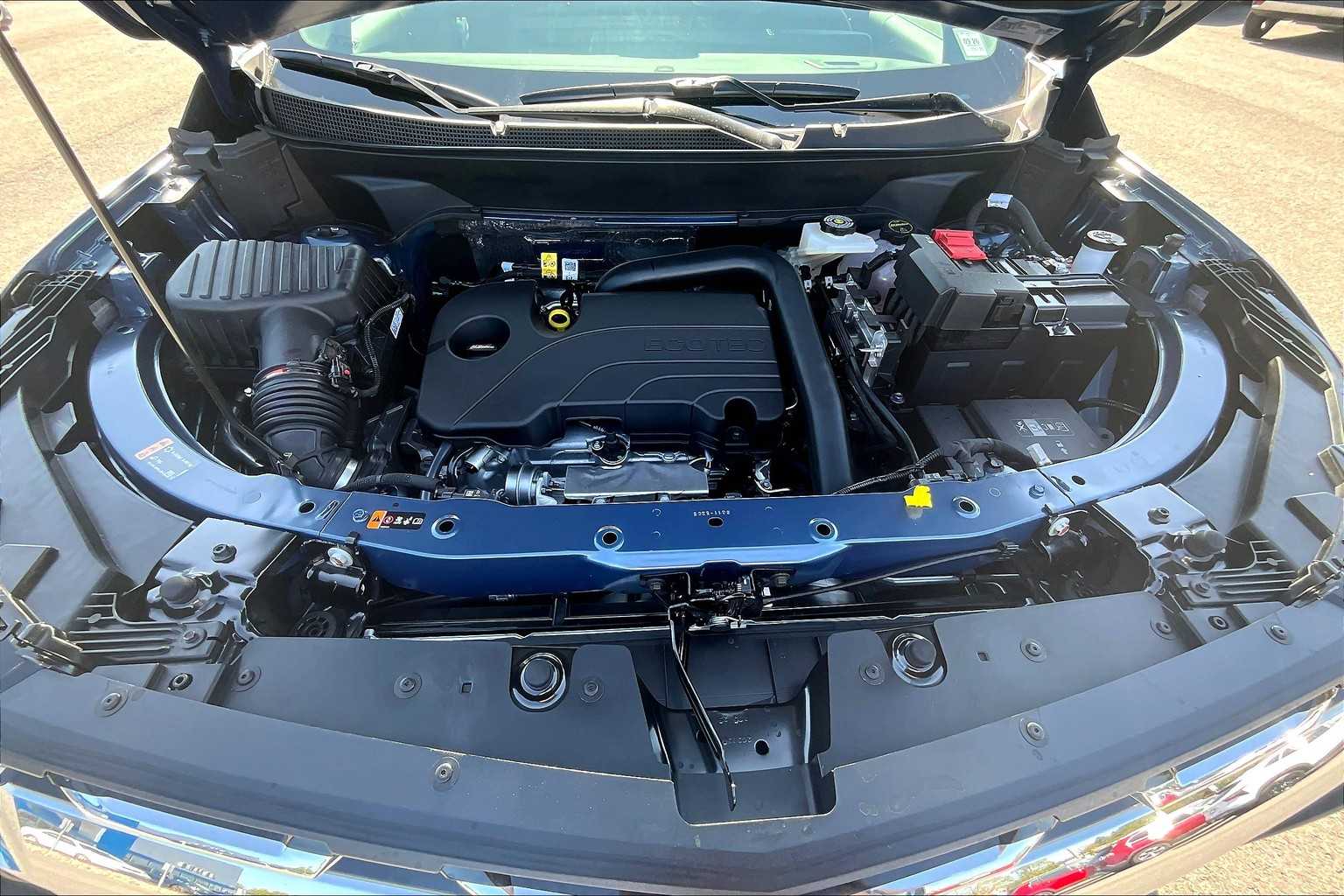 2026 Chevrolet Equinox FWD LT Image 5 of 13