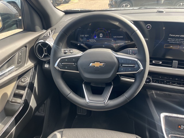 2026 Chevrolet Equinox FWD LT Image 14 of 23