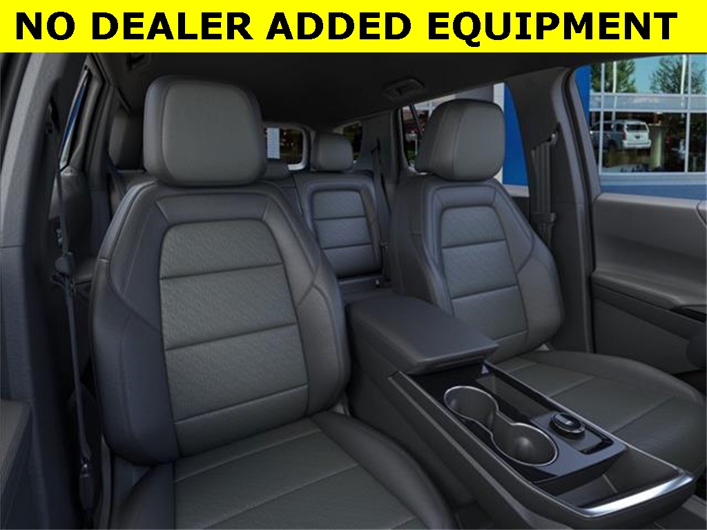 Vehicle image 10 of 24