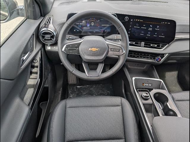 Vehicle image 8 of 26