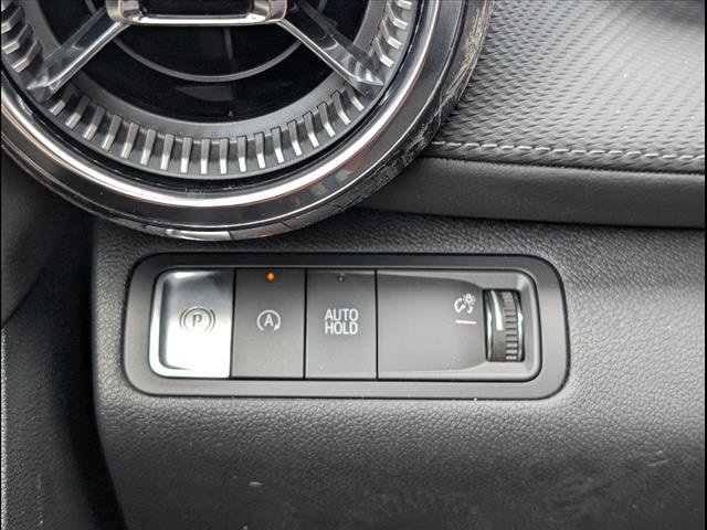 Vehicle image 16 of 26