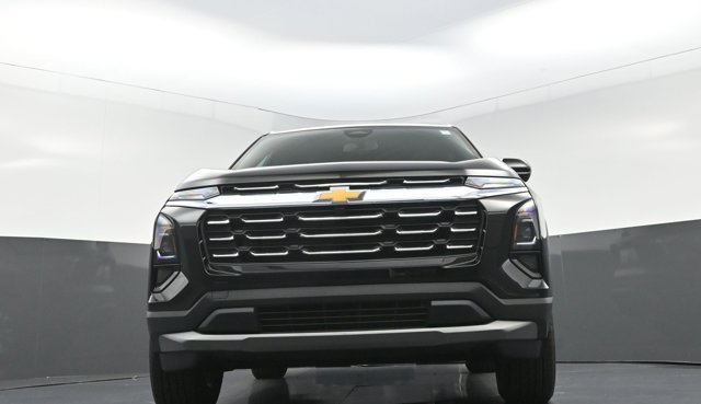 2026 Chevrolet Equinox FWD LT Image 4 of 53