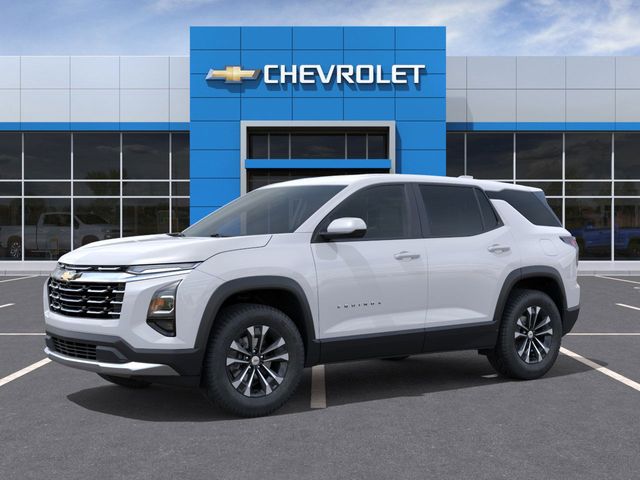 2026 Chevrolet Equinox FWD LT Image 2 of 24