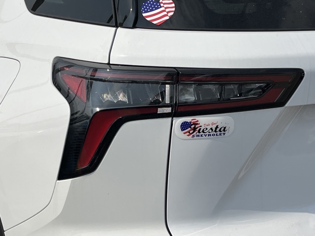 2026 Chevrolet Equinox FWD LT Image 21 of 23