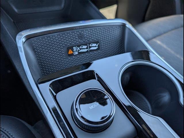 Vehicle image 12 of 24