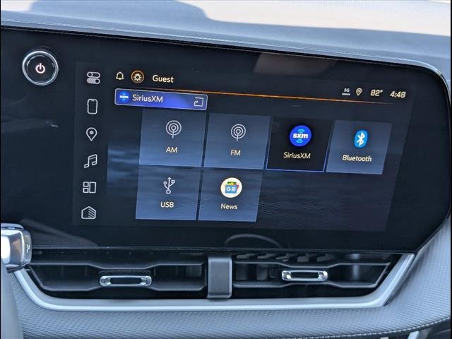 Vehicle image 13 of 24