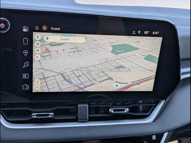Vehicle image 10 of 24