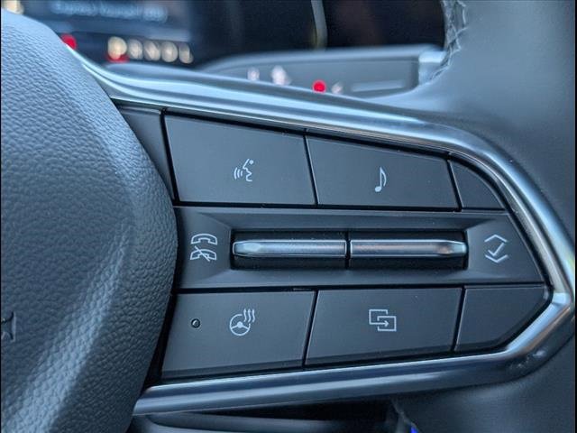 Vehicle image 16 of 24