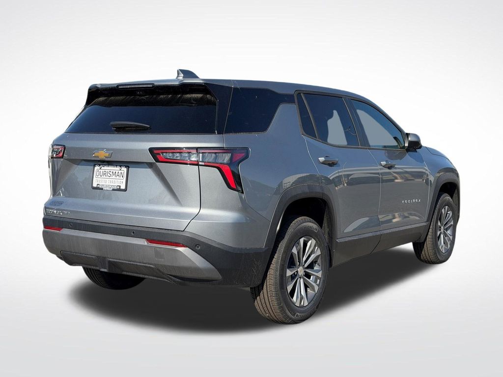 2026 Chevrolet Equinox AWD LT Image 3 of 30