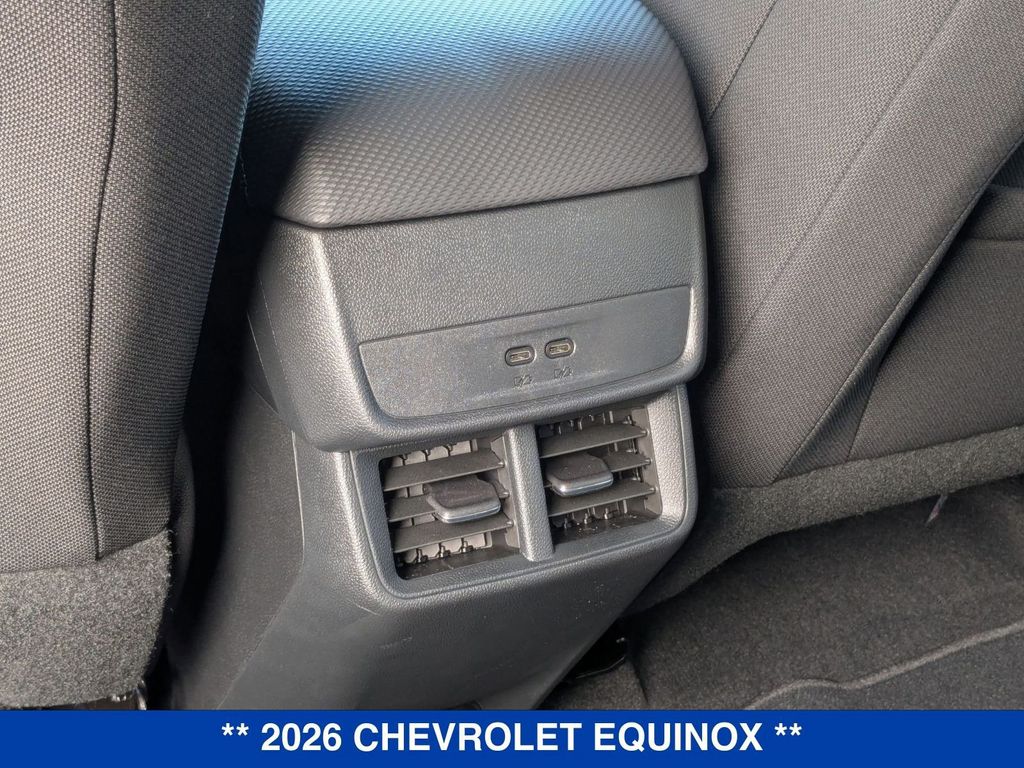 2026 Chevrolet Equinox AWD LT Image 27 of 36