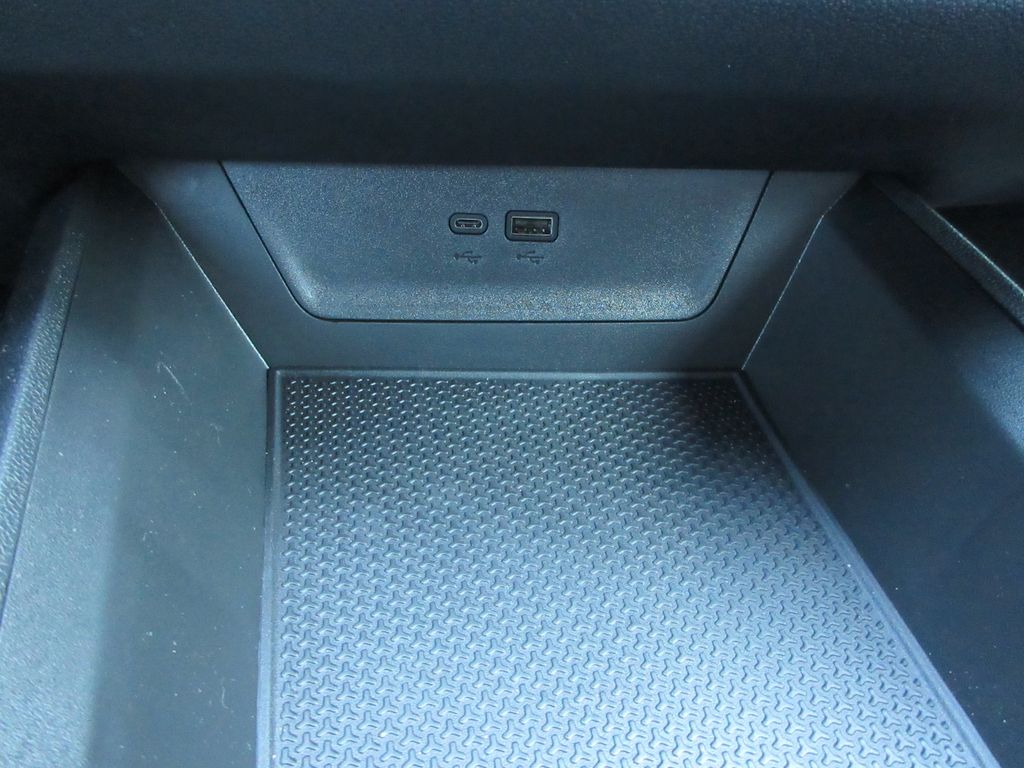 2026 Chevrolet Equinox AWD LT Image 31 of 31