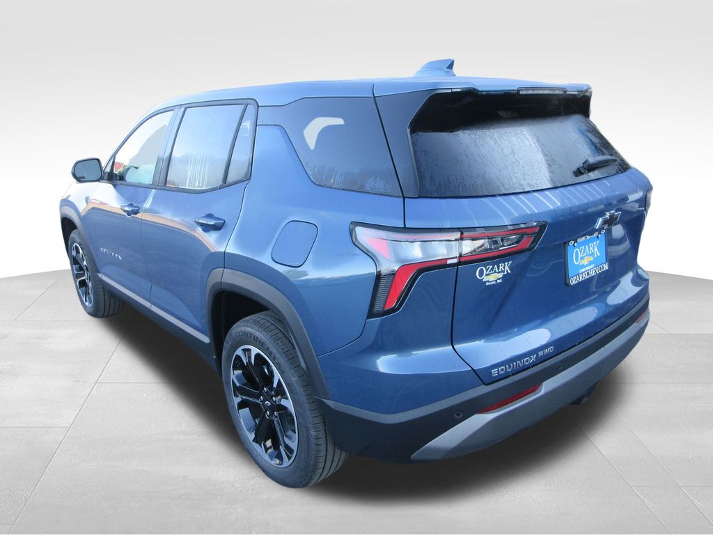 2026 Chevrolet Equinox AWD LT Image 7 of 31