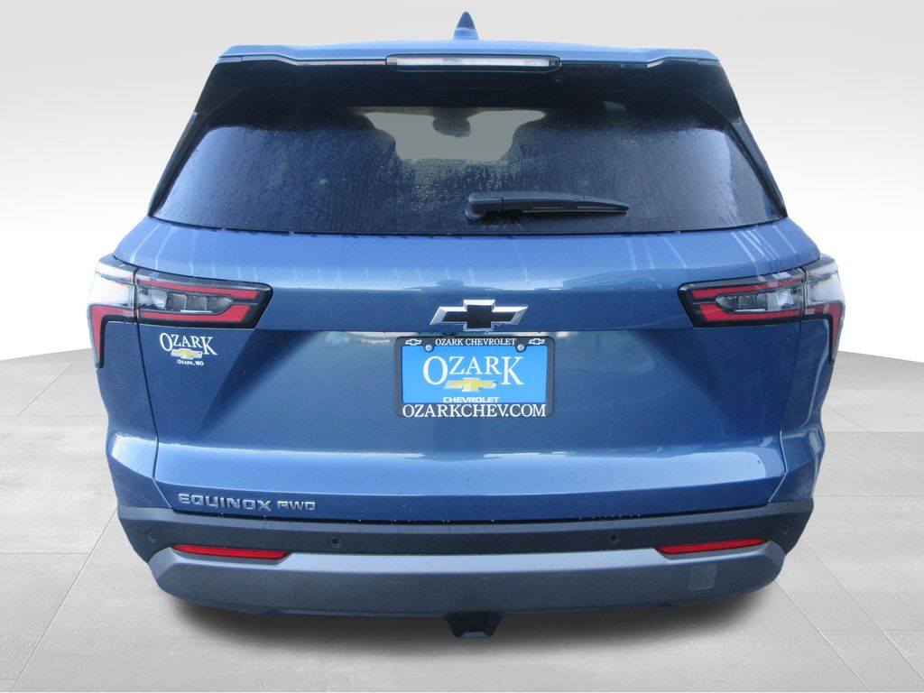 2026 Chevrolet Equinox AWD LT Image 6 of 31