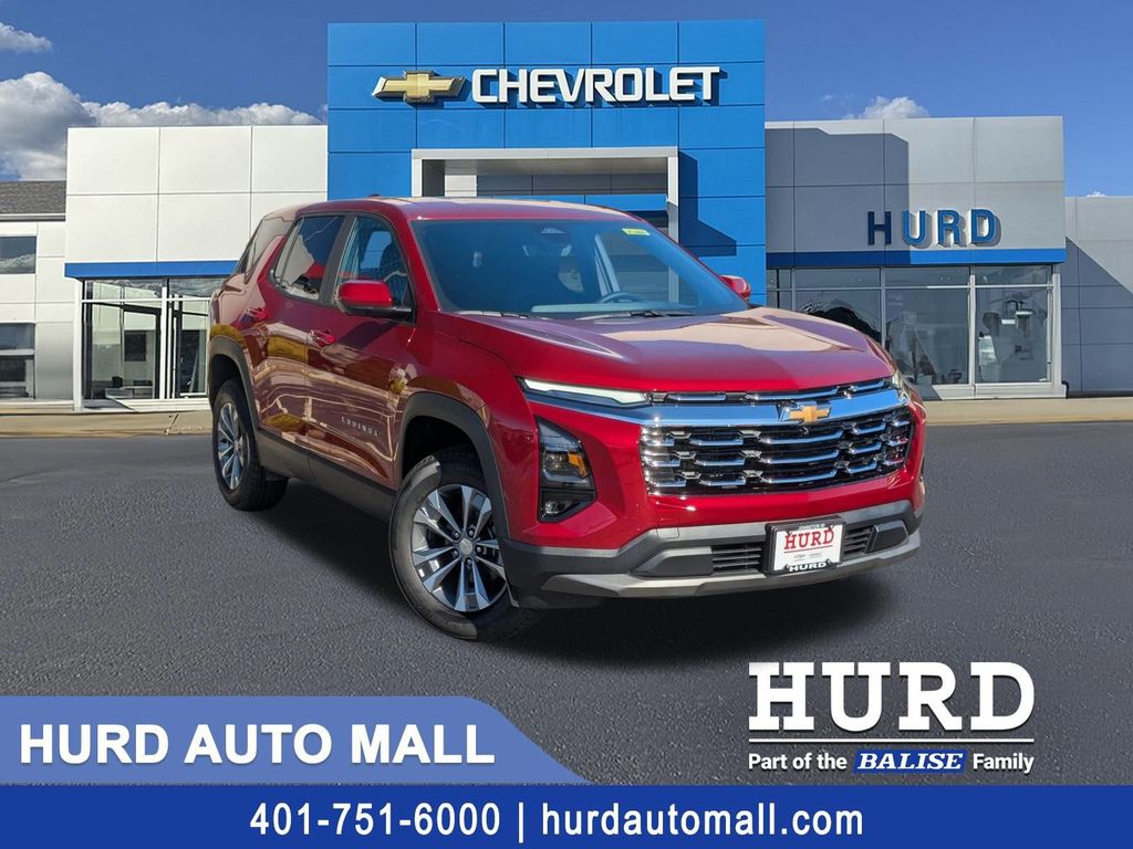 2026 Chevrolet Equinox AWD LT Image 3 of 35