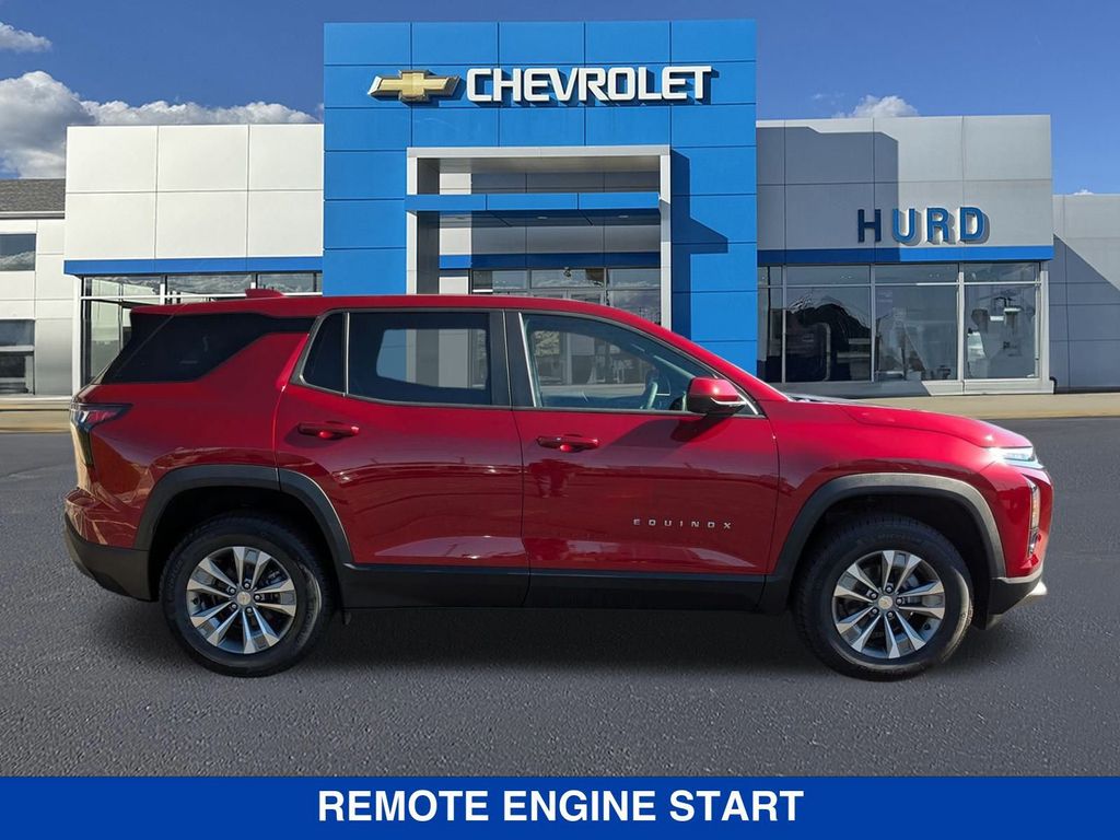 2026 Chevrolet Equinox AWD LT Image 4 of 35