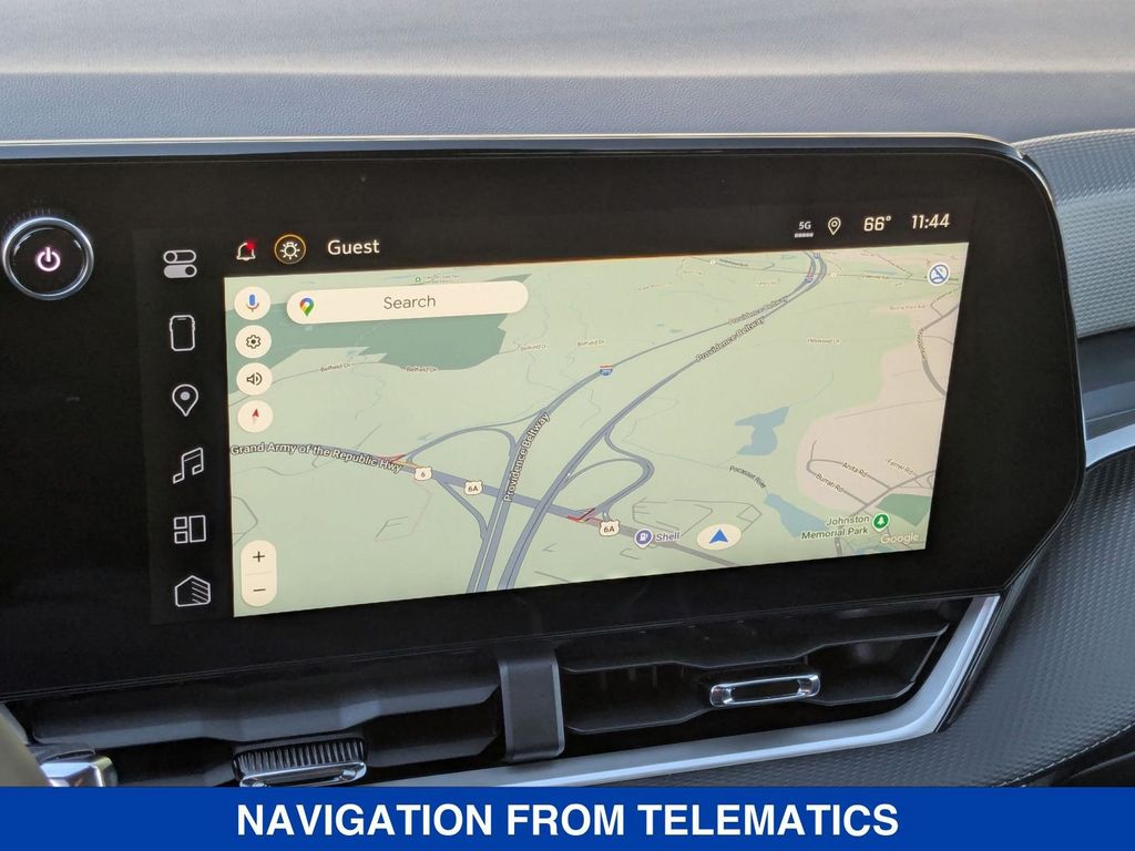 2026 Chevrolet Equinox AWD LT Image 20 of 35