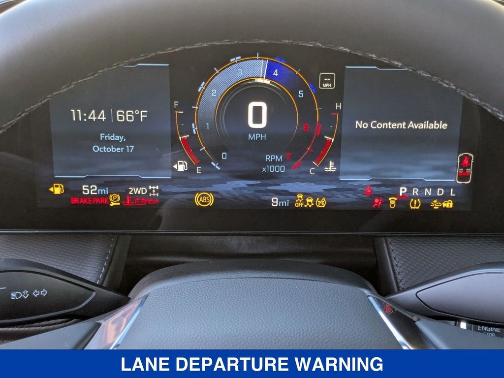 2026 Chevrolet Equinox AWD LT Image 18 of 35