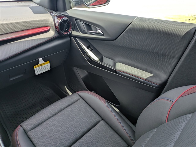 Vehicle image 13 of 33