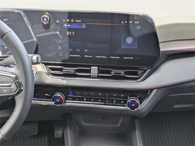 Vehicle image 21 of 33