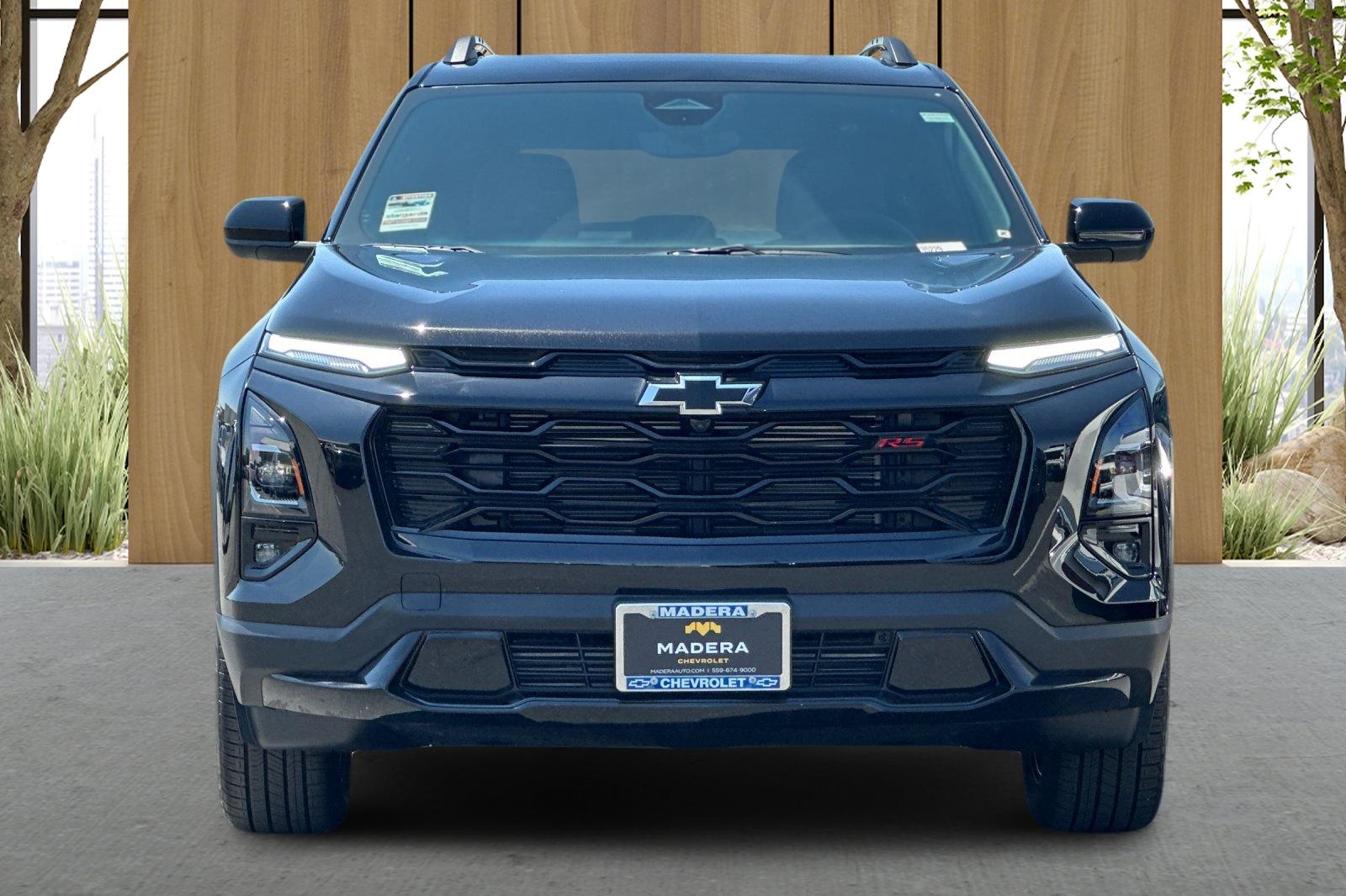 2026 Chevrolet Equinox FWD RS Image 2 of 29