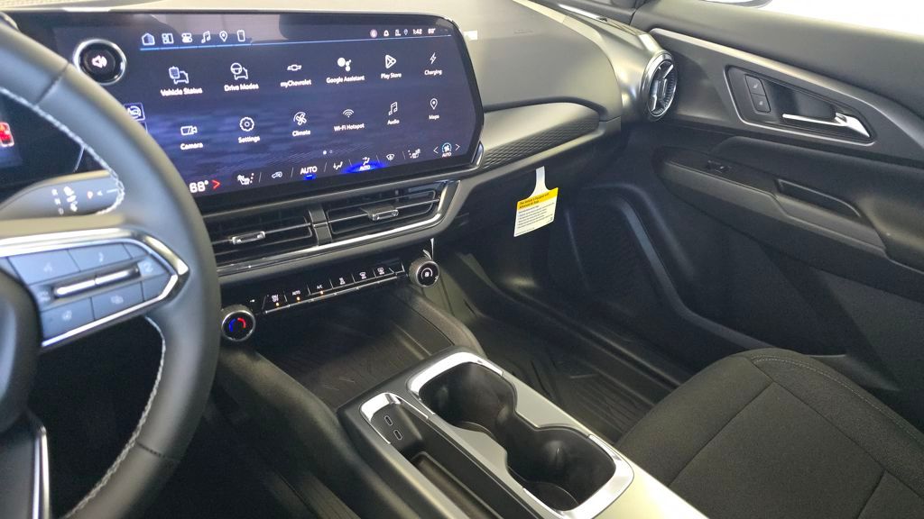 2026 Chevrolet Equinox EV LT1 w/PCY Image 30 of 30