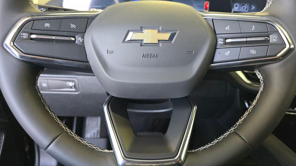 2026 Chevrolet Equinox EV LT1 w/PCY Image 15 of 30