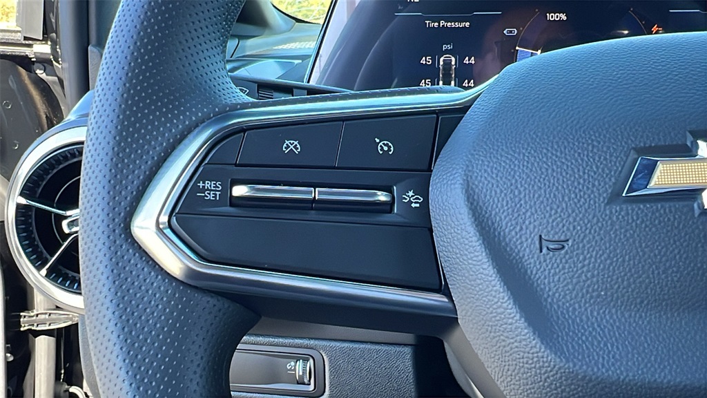 2026 Chevrolet Equinox EV LT1 w/PCY Image 28 of 31