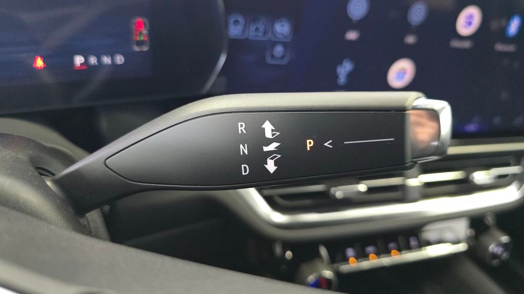 2026 Chevrolet Equinox EV LT1 w/PCY Image 28 of 29