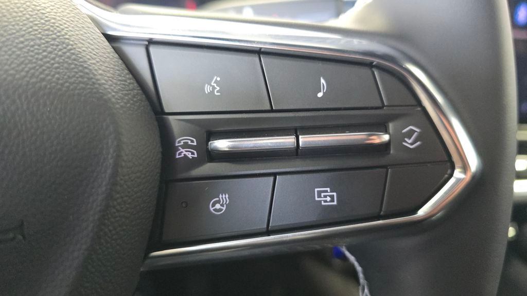 2026 Chevrolet Equinox EV LT1 w/PCY Image 22 of 29