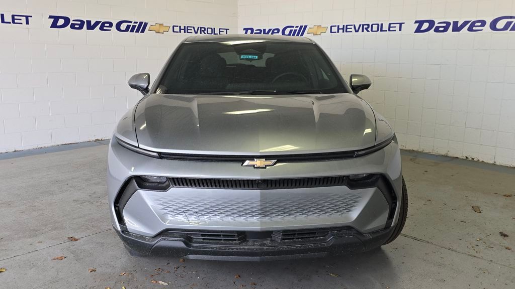 2026 Chevrolet Equinox EV LT1 w/PCY Image 2 of 29