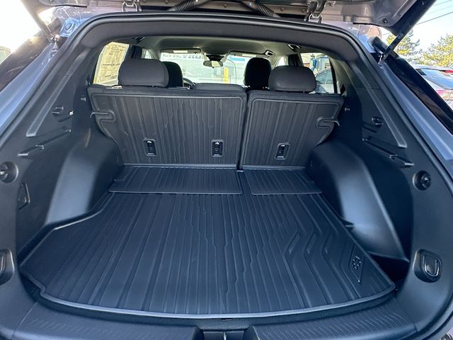 2026 Chevrolet Equinox EV LT1 w/PCY Image 11 of 30