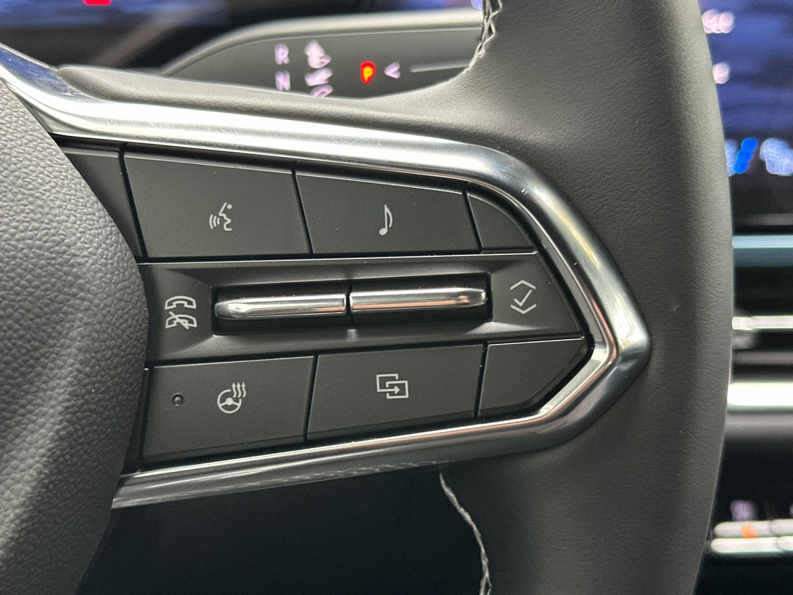 2026 Chevrolet Equinox EV LT2 w/PDE Image 33 of 34