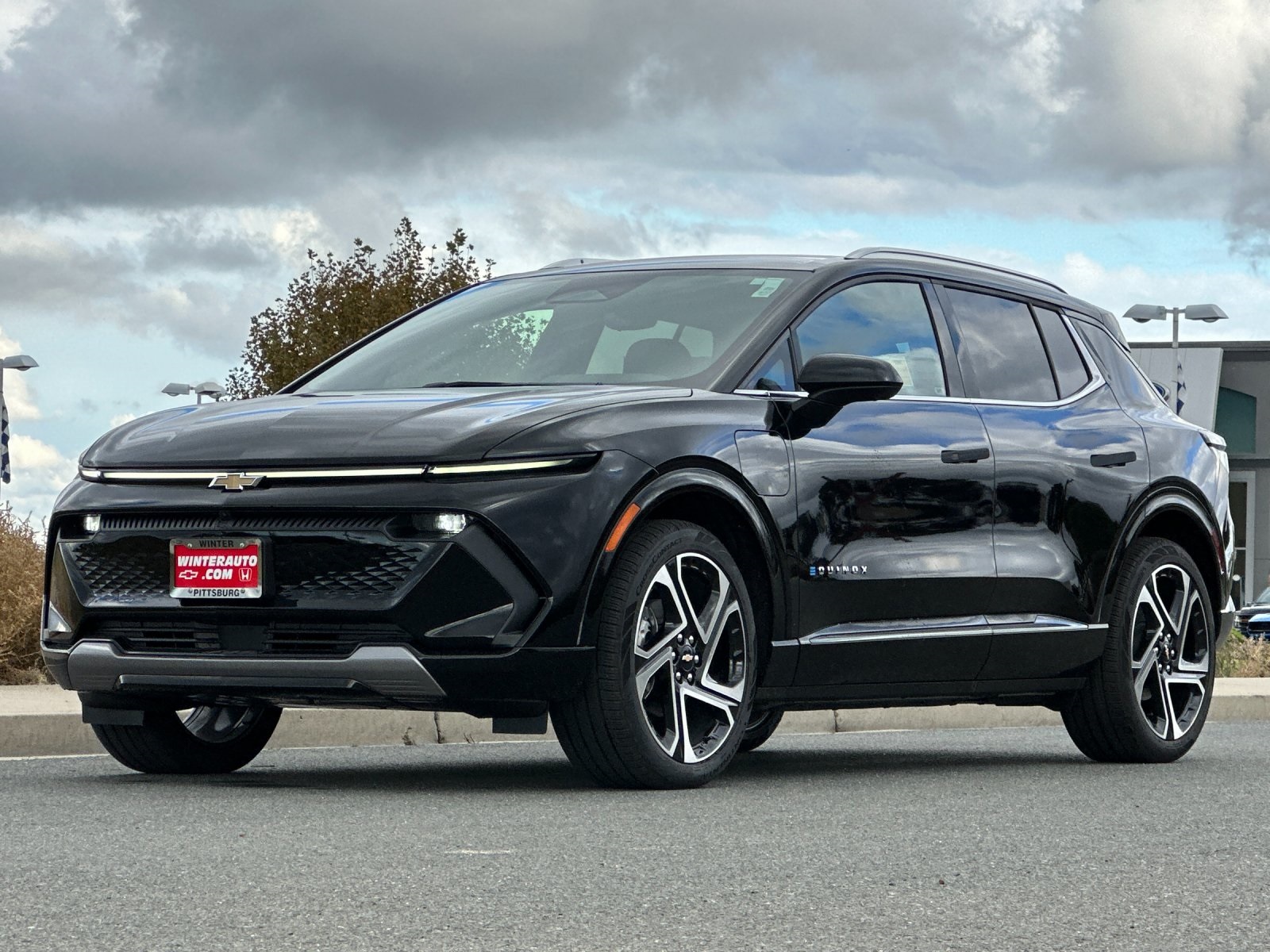 2026 Chevrolet Equinox EV LT2 w/PDE Image 6 of 34