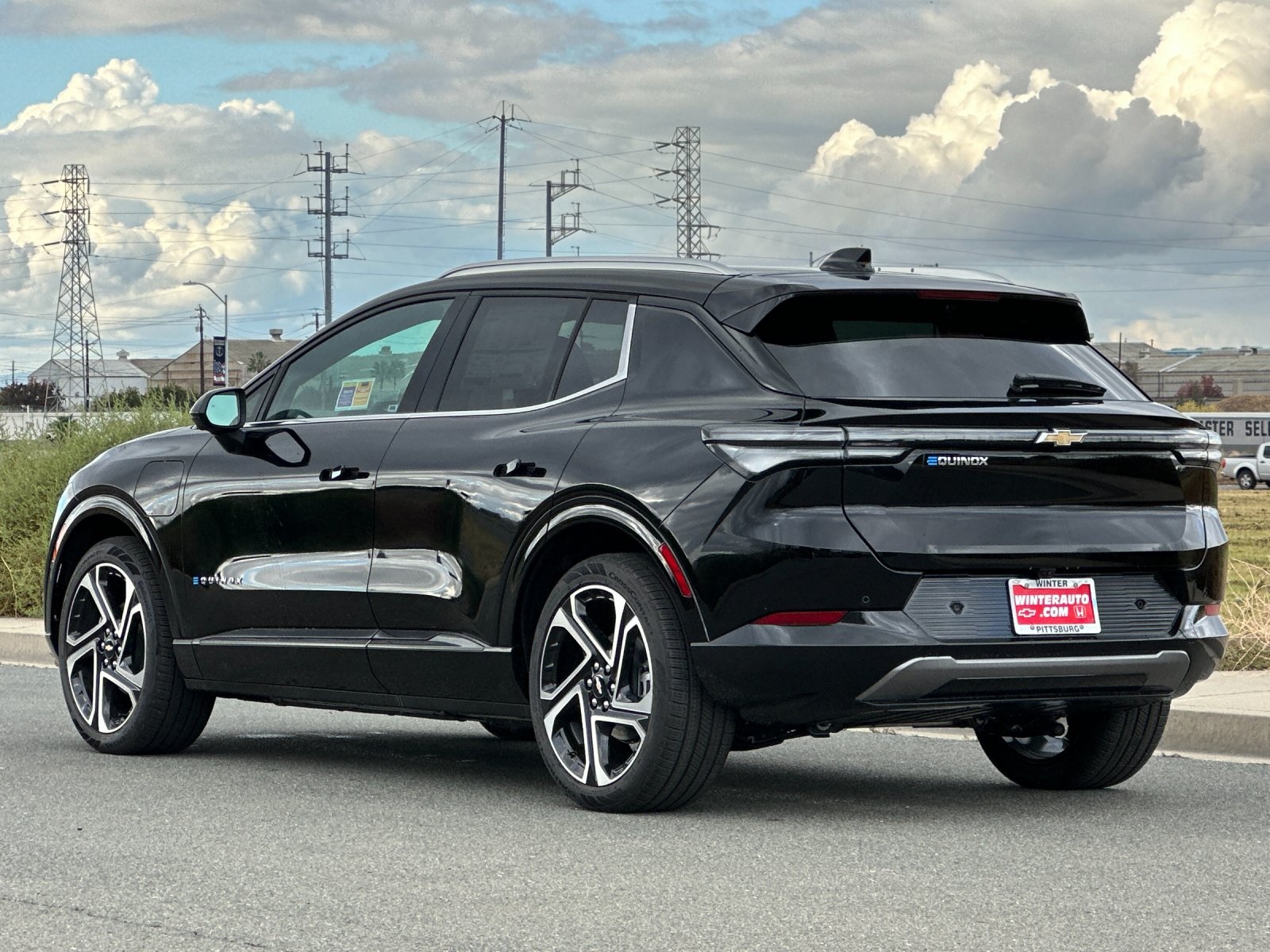 2026 Chevrolet Equinox EV LT2 w/PDE Image 8 of 34