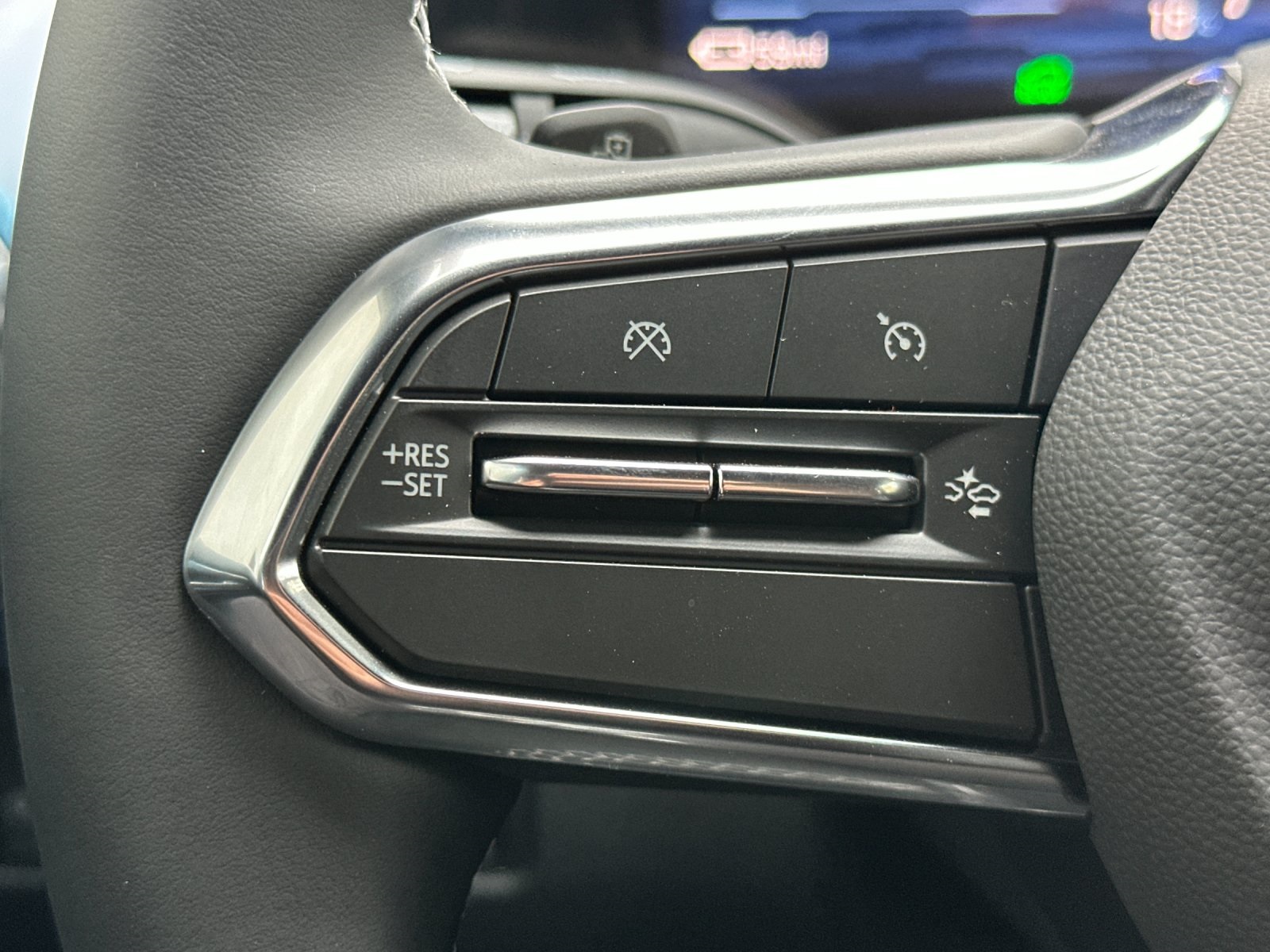 2026 Chevrolet Equinox EV LT2 w/PDE Image 26 of 34