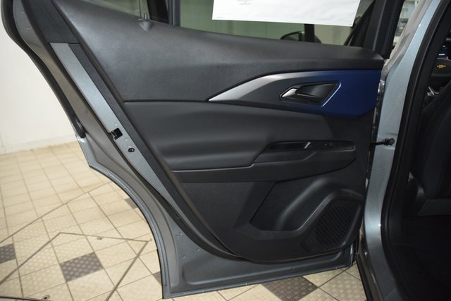 2026 Chevrolet Equinox EV LT2 w/PDE Image 35 of 45