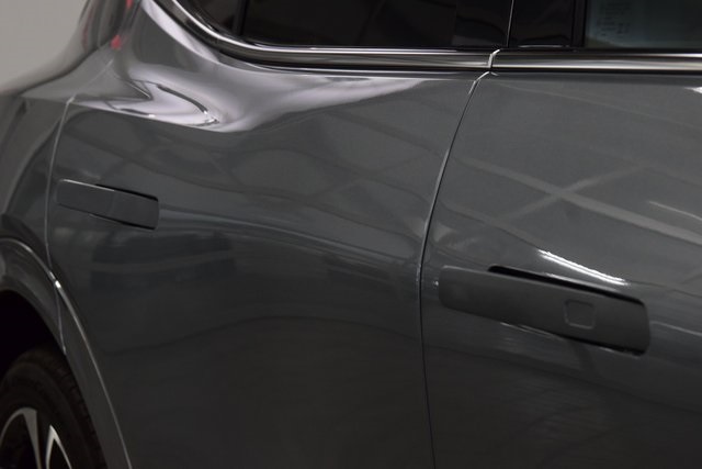 2026 Chevrolet Equinox EV LT2 w/PDE Image 30 of 45