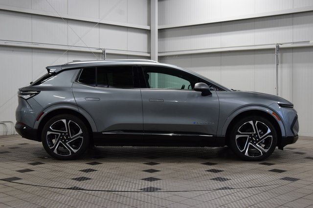 2026 Chevrolet Equinox EV LT2 w/PDE Image 4 of 45