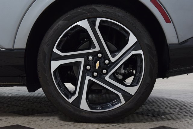 2026 Chevrolet Equinox EV LT2 w/PDE Image 10 of 45