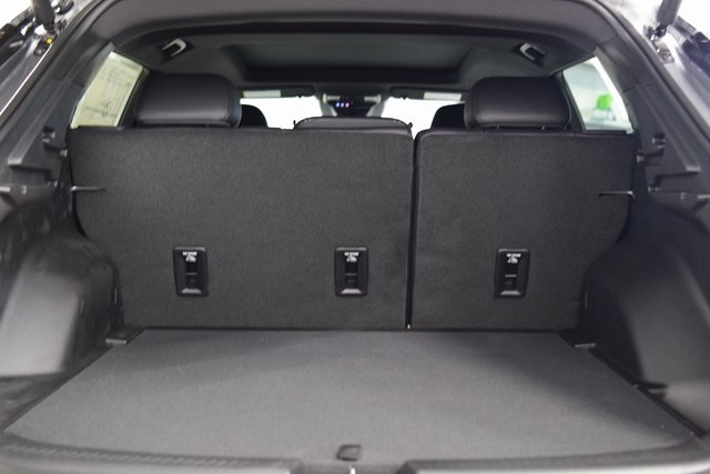 2026 Chevrolet Equinox EV LT2 w/PDE Image 12 of 45